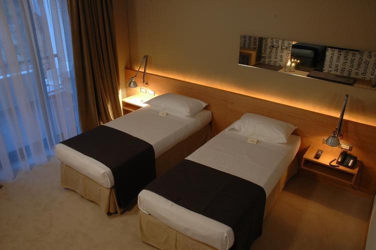 1000 Colors Hotel Ксанти Номер фото